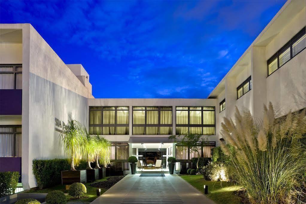 Sia Park Executive Hotel Candangolandia Exteriör bild